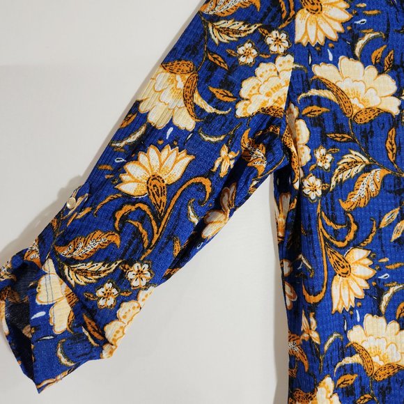 Emily Daniel's Stretchy Top - Picture 4 of 10